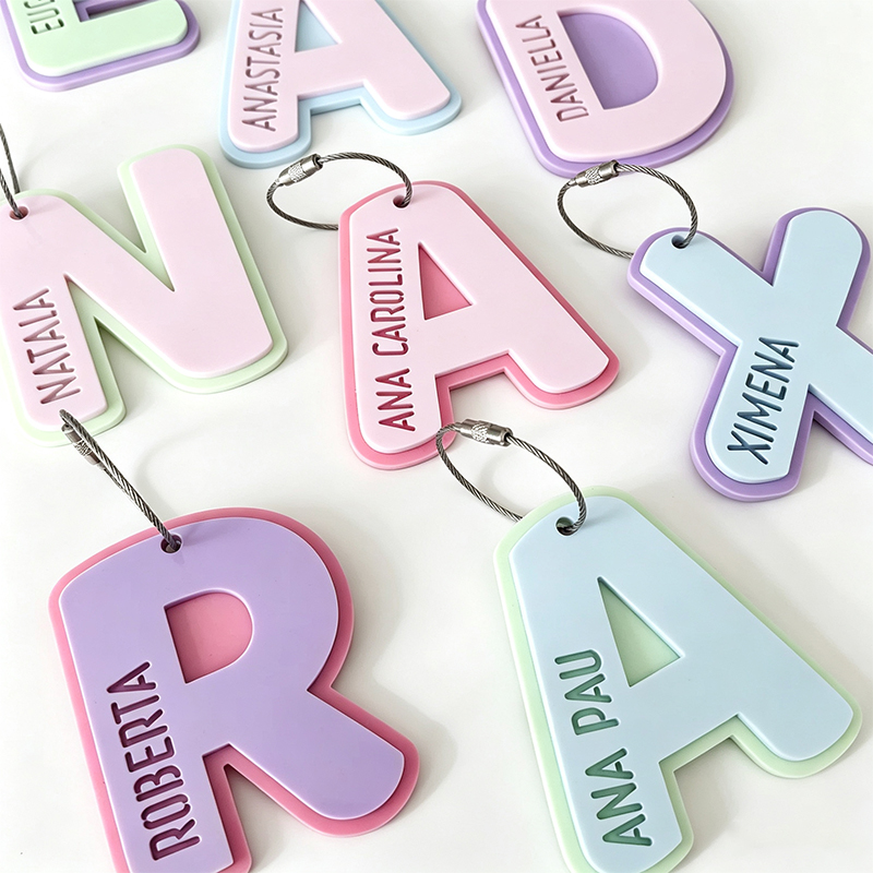 Resin Art Alphabet - Personalisierter Schlüsselanhänger mit Buchstaben und Hohlen