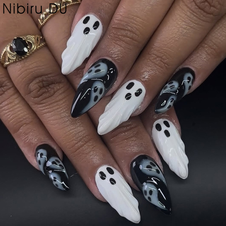 30 Stück 2025 Halloween Mandel – Resin Art Case Bewertung und Preis