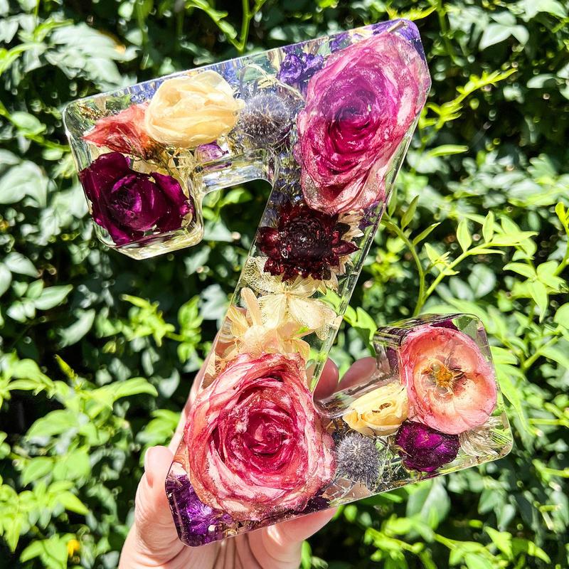 Florale 26-Buchstaben-Nachtlic – Resin Art Alphabet Bewertung und Preis